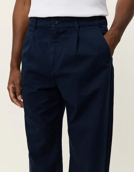 Les Deux Romeo Pleated Chino - Dark Navy
