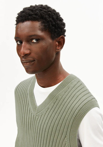 Armed Angels Pigment Dye Vest (Slipover) - Fatigue Green