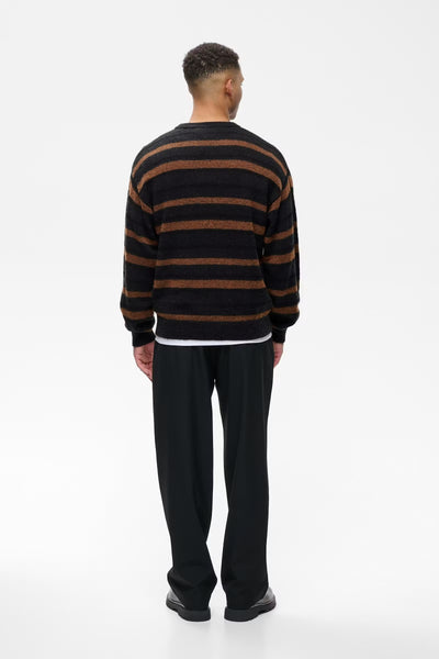 Matinique Masweatio 73 Striped Knit - Pirate Black