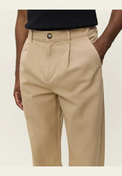 Les Deux Romeo Pleated Chino - Irish Cream
