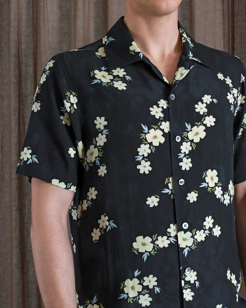 Far Afield S/S Busey Shirt - Dark Navy Floral Print