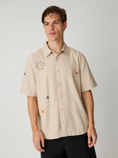 Knowledge Cotton Apparel S/S Breeze Comfort Embroidery Shirt - Light Feather Grey