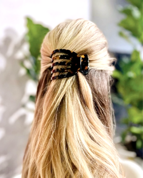 Ficcare - Yara Large Yoga Clip - Chocolate
