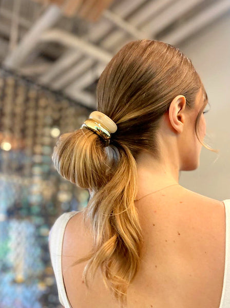 Ficcare - Melody Resin Pony Bar - Peachy/Gold