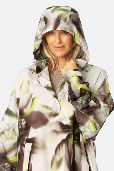 Ilse Jacobsen - Rain222 Poncho - Light Photoristic Flower
