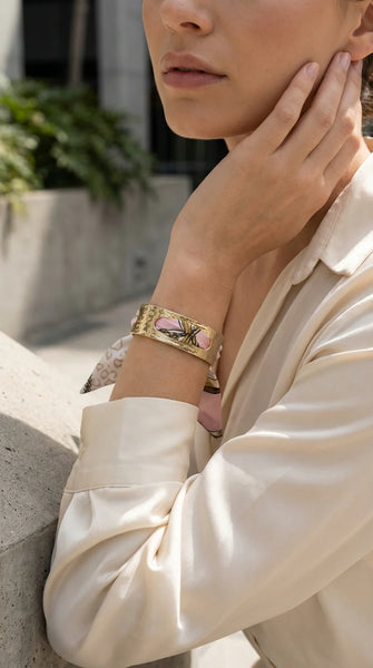 Envy Jewellery Twilly Gold Bangle with Pink Ribbon