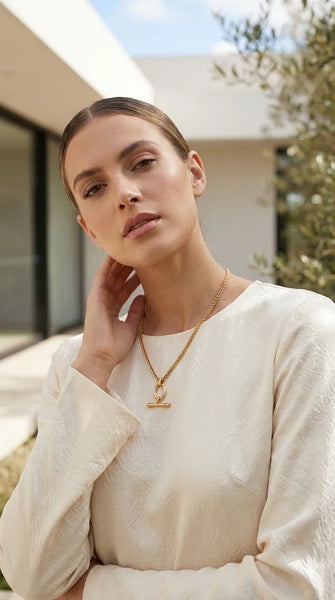 Envy Jewellery - Short Gold Chain Necklace with T-Bar