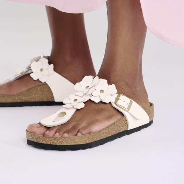 Birkenstock - Gizeh Flower Embellishment - Light Pink