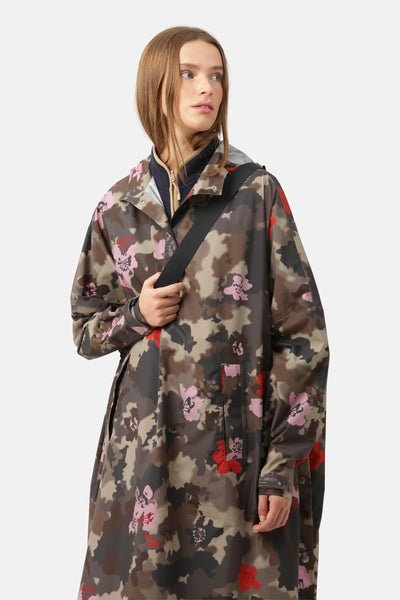 Ilse Jacobsen Waterproof Poncho - Floral Camo
