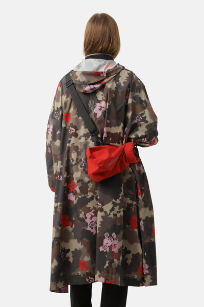 Ilse Jacobsen Waterproof Poncho - Floral Camo