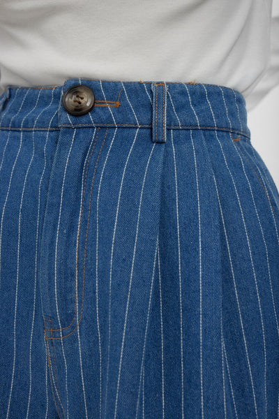 Numph - Nulucie Shorts - Dark Blue Denim Stripe