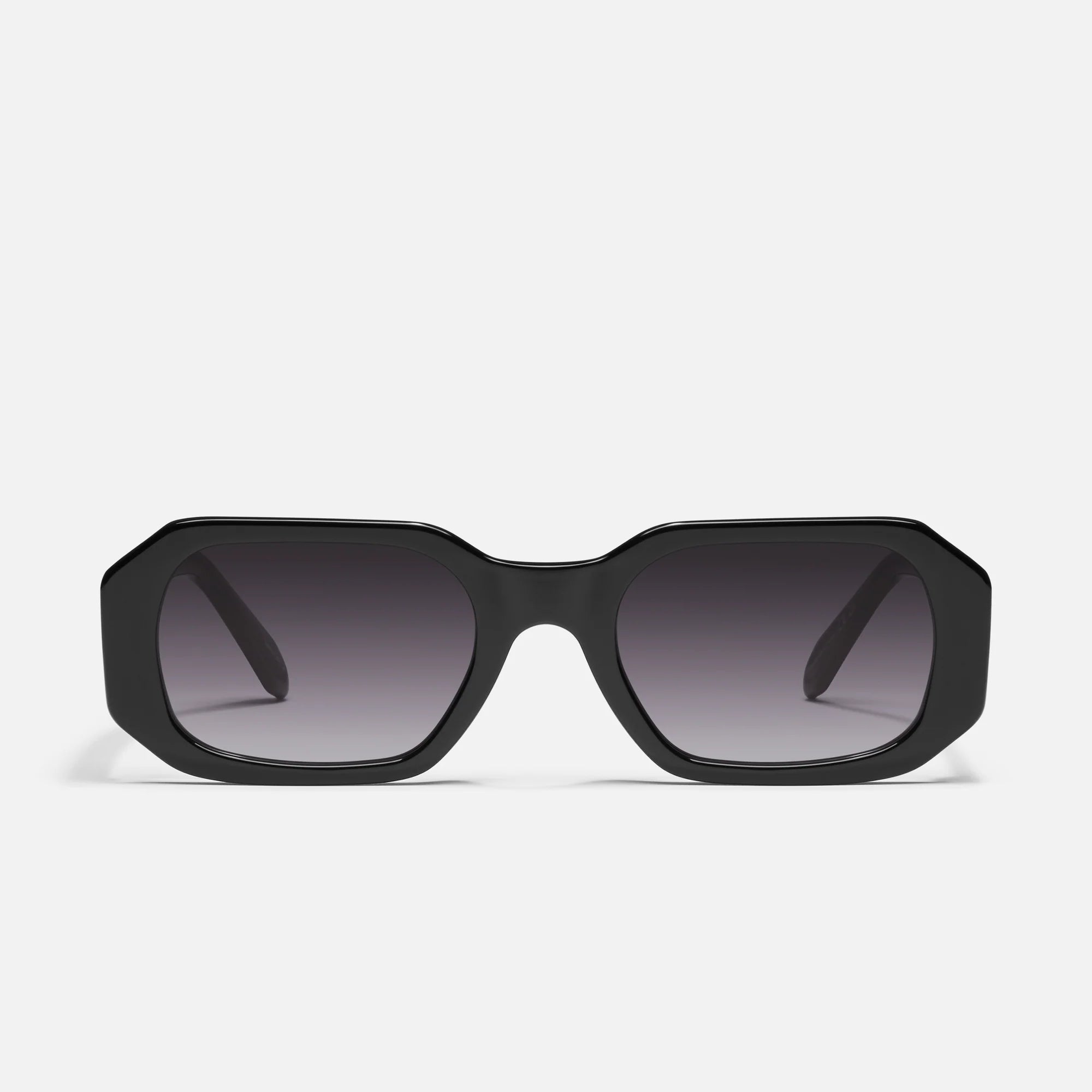 Quay - Hyped Up Sunglasses Black/Smoke