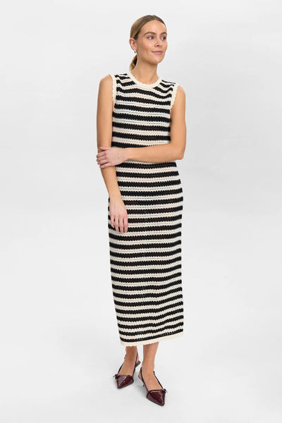 Numph - Nuvillia Dress - Caviar