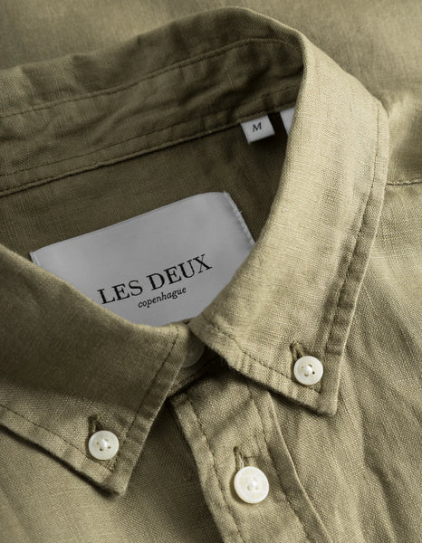 Les Deux Kris S/S Linen Shirt - Surplus Green