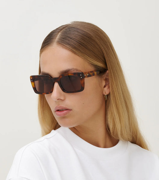 Messy Weekend Anna Sunglasses - Tortoise/Brown