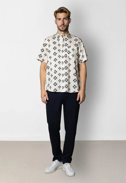 Clean Cut Copenhagen S/S Tommy Shirt - Ecru/Navy