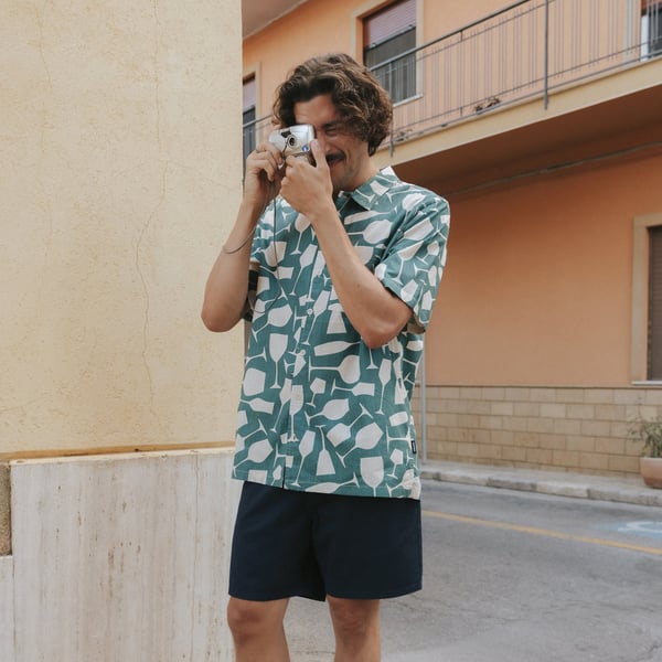Dedicated Brantevik Wine Cups Shirt - Mediterranea Green