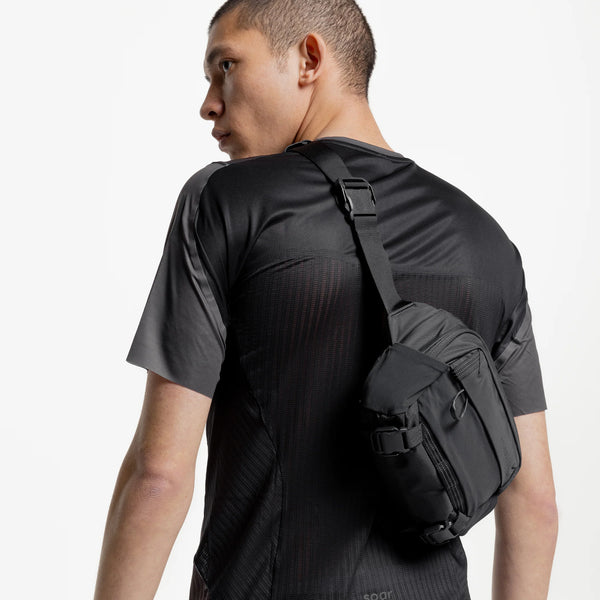 Stubble & Co. Motion Sling 4L Bag - Charcoal