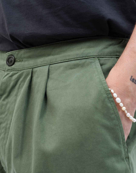 Olow Handa Shorts - Olive