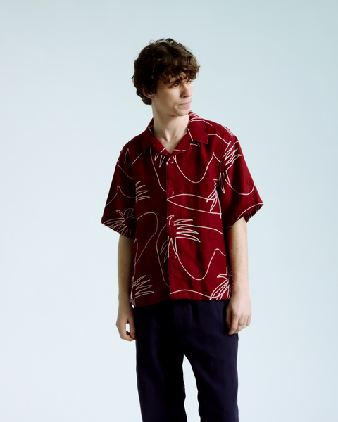 Far Afield Palm Embroidery Veloso  Linen S/S Shirt - Red