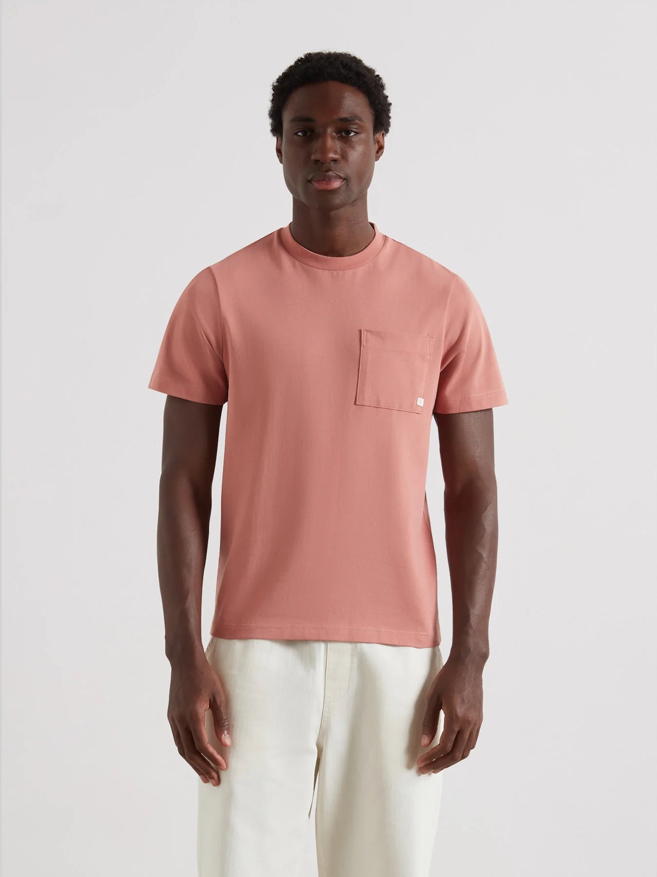 Farah Stacy Pocket Tee - Varsity Pink